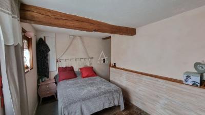 Ancien Hotel-restaurant De 325 m²  Fort Potentiel Commercial
