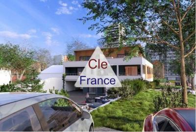 Penthouse 145 M2, 4 Chambres, 100 M2 Terrasse Au Centre De Cholet