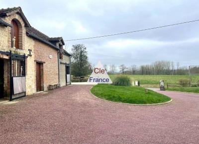 Corps De Ferme Sur 2 Hectares