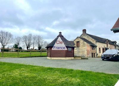 Corps De Ferme Sur 2 Hectares