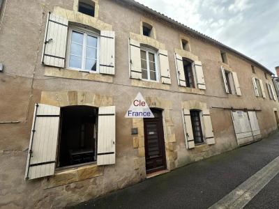 Jolie Maison De Village 3/4 Chambres Avec Grand Jardin Et Garage