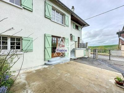 Maison Mitoyenne Avec Double Terrain à Sablons-sur-huisnes