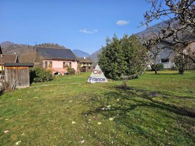 Venthon (73200) : Maison T4 Sur 1740 M² De Terrain Plat