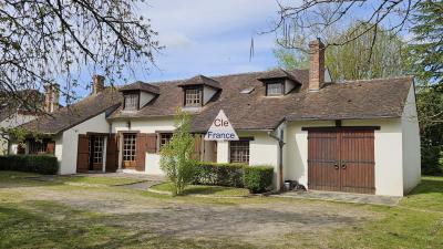 Superbe Habitation De La Fin Du 19e Siecle à Vendre à Chevillon-sur-huillard 45700