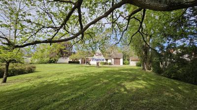 Superbe Habitation De La Fin Du 19e Siecle à Vendre à Chevillon-sur-huillard 45700