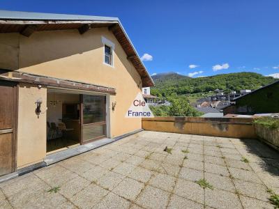 Maison De Ville De 153.09 M² Avec Terrasse De 36.60 M² Et 2 Garages