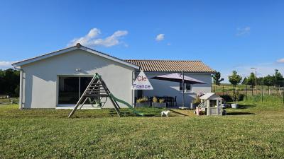 Maison Contemporaine à 20 Mins De Saint Andre De Cubzac