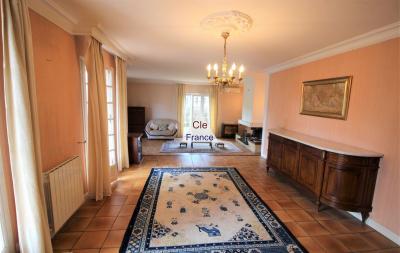 Montauban - Maison Tout Confort Sur Un Terrain Arbore De 2101 M²-