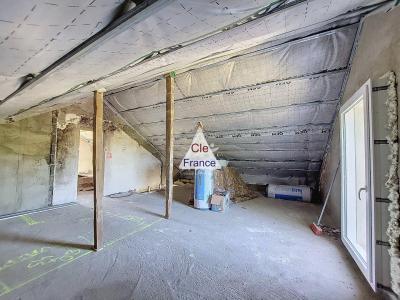 Maison Sur Sous-sol En Bordure De La Base Nautique De Cepoy