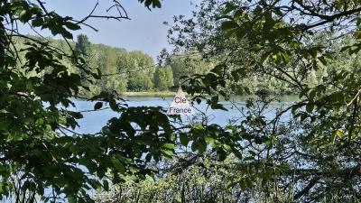 Maison Sur Sous-sol En Bordure De La Base Nautique De Cepoy