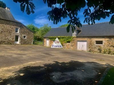 Manoir 15eme Siecle Sur Une Parcelle De 4,6ha