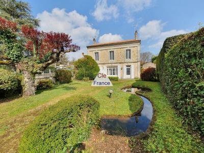 Maison En Pierre Avec Piscine