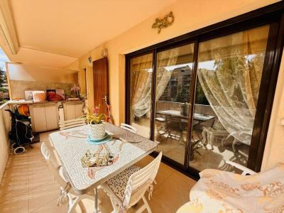 Appartement 2 Pieces Avec Terrasse  Viager Occupe  Cavalaire-sur-mer