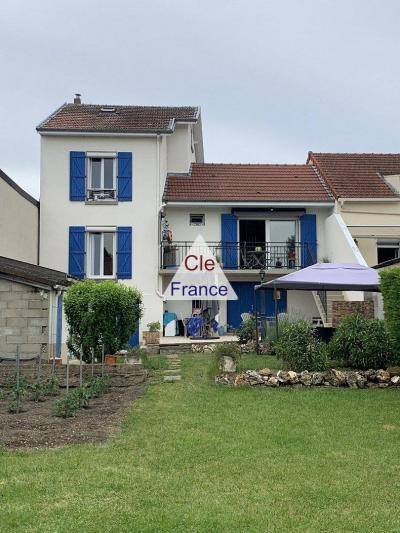 Jolie Maison Dans Le Quartier Calme De La Villa à Epernay