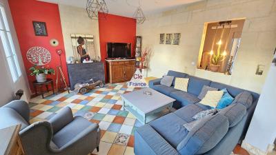 Maison D\'habitation De 221m² Au Coeur De St Andre De Cubzac