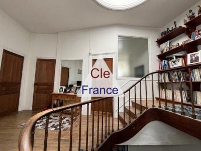 Plateau Grande Maison Et Logements Locatifs