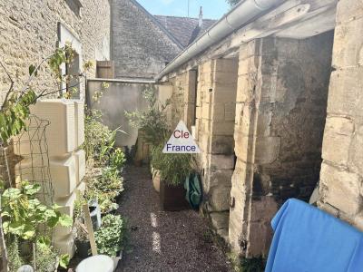 Dans Douvres La Delivrande, 52 M2 Renoves, Avec 2 Ch En Rdj