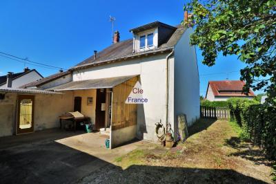 Charmante Maison De Bourg à Nogent-sur-vernisson