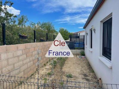 Villa Rt 2012 Env 88 M² 3 Chambres Sur 300 M² De Terrain