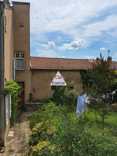 Thionville-guentrange: Superbe Maison De Vigneron 4 Chambres Avec Grande Grange Dans Village