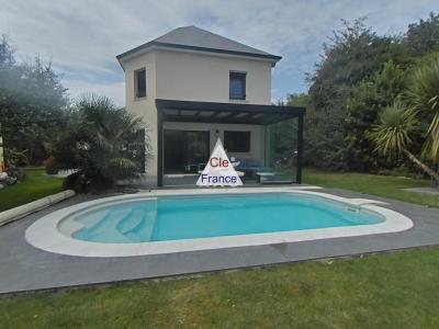 Maison De 7 Pieces - Piscine - Calme Absolu