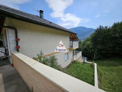 Albertville (73200) : Maison De 2010 T6 De 173 M² Avec Piscine