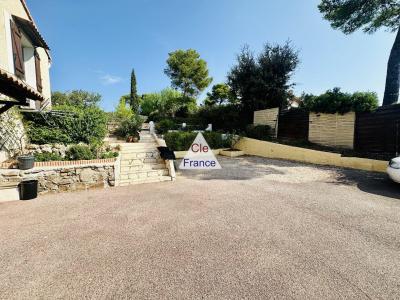 Viager Occupe (89 Et 86 Ans) : Maison Au Calme Avec Piscine Au Muy