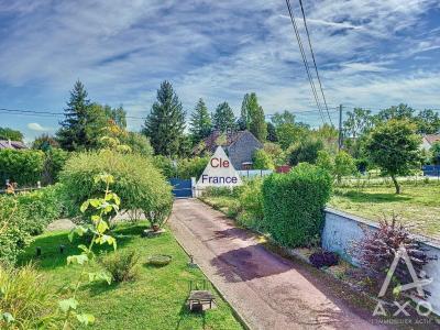 Charmante Maison à La Campagne Avec Jardin Arbore