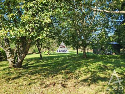 Charmante Maison à La Campagne Avec Jardin Arbore