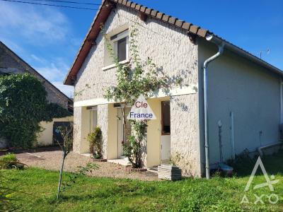 Charmante Maison à La Campagne Avec Jardin Arbore