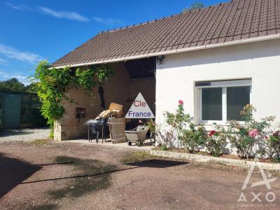 Charmante Maison à La Campagne Avec Jardin Arbore