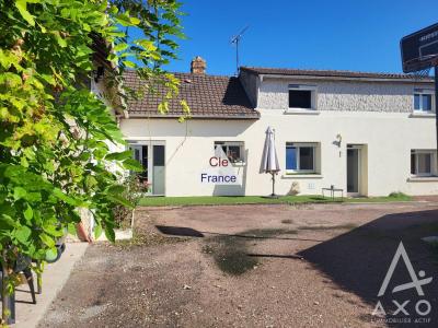 Charmante Maison à La Campagne Avec Jardin Arbore