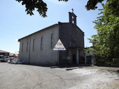 Vend Ensemble Immobilier Historique Montrejeau (31210)