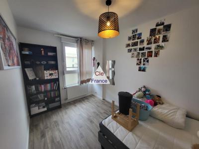 Magnifique Duplex Entierement Renove