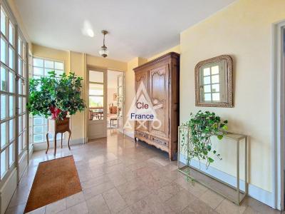 À Vendre : Maison Familiale Spacieuse Avec Jardin Et Terrasses à Beauvais, Quartier Marisel