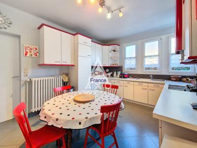 À Vendre : Maison Familiale Spacieuse Avec Jardin Et Terrasses à Beauvais, Quartier Marisel