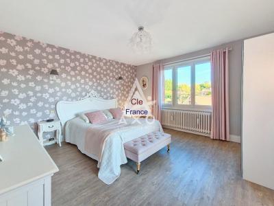 À Vendre : Maison Familiale Spacieuse Avec Jardin Et Terrasses à Beauvais, Quartier Marisel