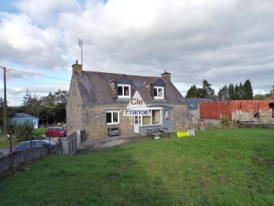 Maison En Pierre, En Campagne De Meslan