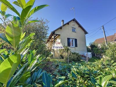 Jolie Maison En Centre Ville De Saint Maurice Sur Aveyron