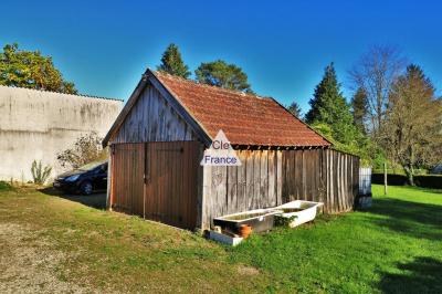 Charmante Maison De Village Avec Dependances Et Parc Arbore