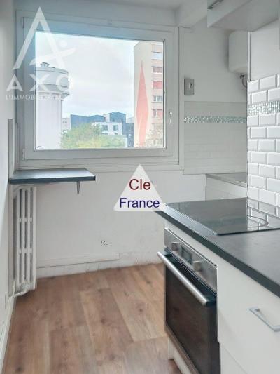 Appartement T4 Avec Balcon à Montreuil