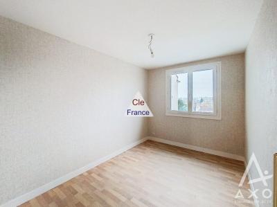 Gien Bel Appartement Renove Avec 2 Chambres.