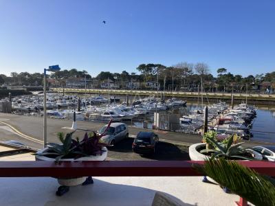 Port De Plaisance Capbreton Landes Departement 40 Appart T1 Bis Renove Et Meuble