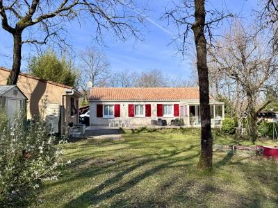 Maison De Plain Pied En Tbe Avec 3 Chambres Et Beau Terrain