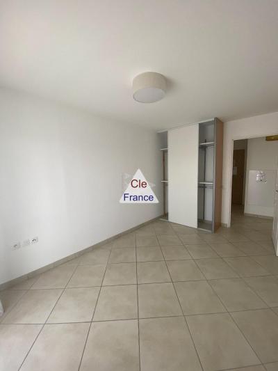 Appartement 3 Pieces 60 M² En Residence Seniors