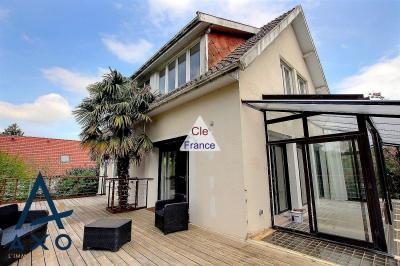 Maison De 188 M² De Sh Et De 6 Pieces