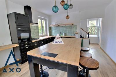 Maison De 188 M² De Sh Et De 6 Pieces