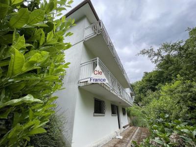 // Quartier Residentiel Mont Sainte Croix // Maison Individuelle Coquette // 4 Chambres // Sans Vis
