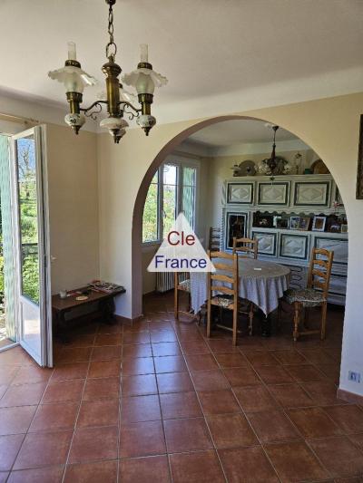 Rare Ensemble Immobilier à 2 Kms Du Centre-ville D\'eauze