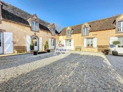 Propriete Percheronne D\'exception Avec Gîtes à Vendre  Les Menus 61290
